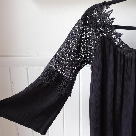 Neiman Marcus Shirt Womens Large Black Lace Crochet Boho Peasant Top Whimsigoth - Picture 2 of 9